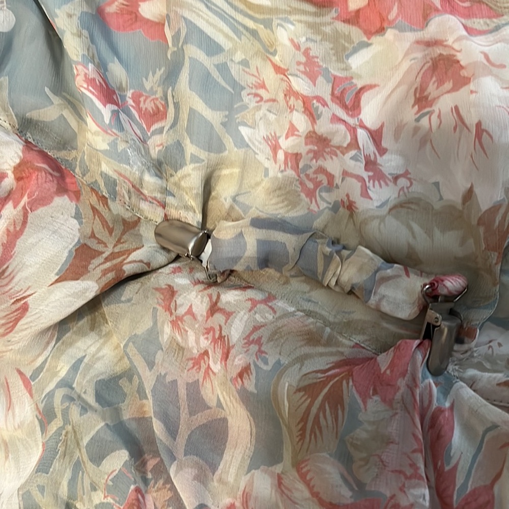 Dress - Picture 5 of 5